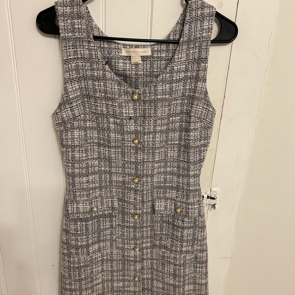 Chic Tweed Sleeveless Dress